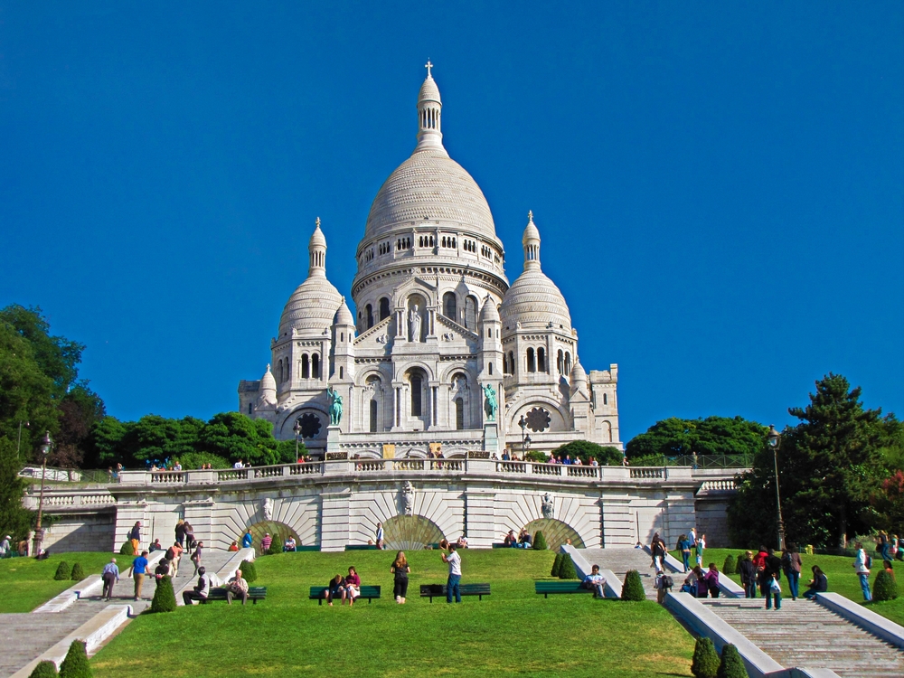 Paris,,France.,September,1,,2012.,Sacre,Coeur,Basilica.,Features,One